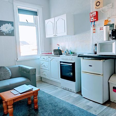 Seahawk Holiday Apartments クリーブリーズ エクステリア 写真